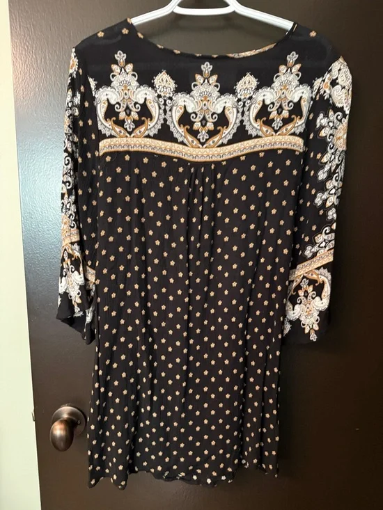 Black Paisley Print Long Sleeve Boho Dress - Picture 4 of 4